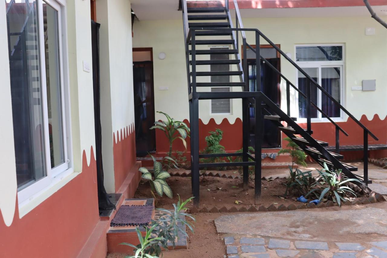 Da Mantra House Guest House Tiruvannāmalai Екстериор снимка