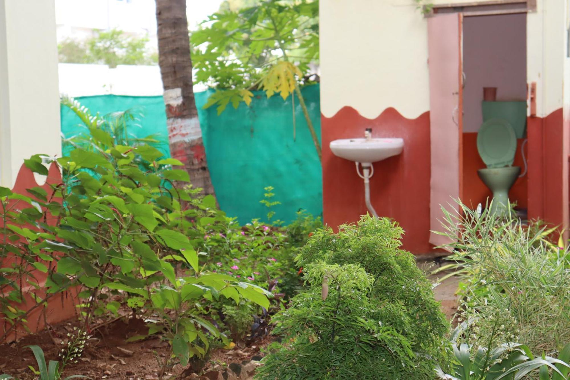 Da Mantra House Guest House Tiruvannāmalai Екстериор снимка